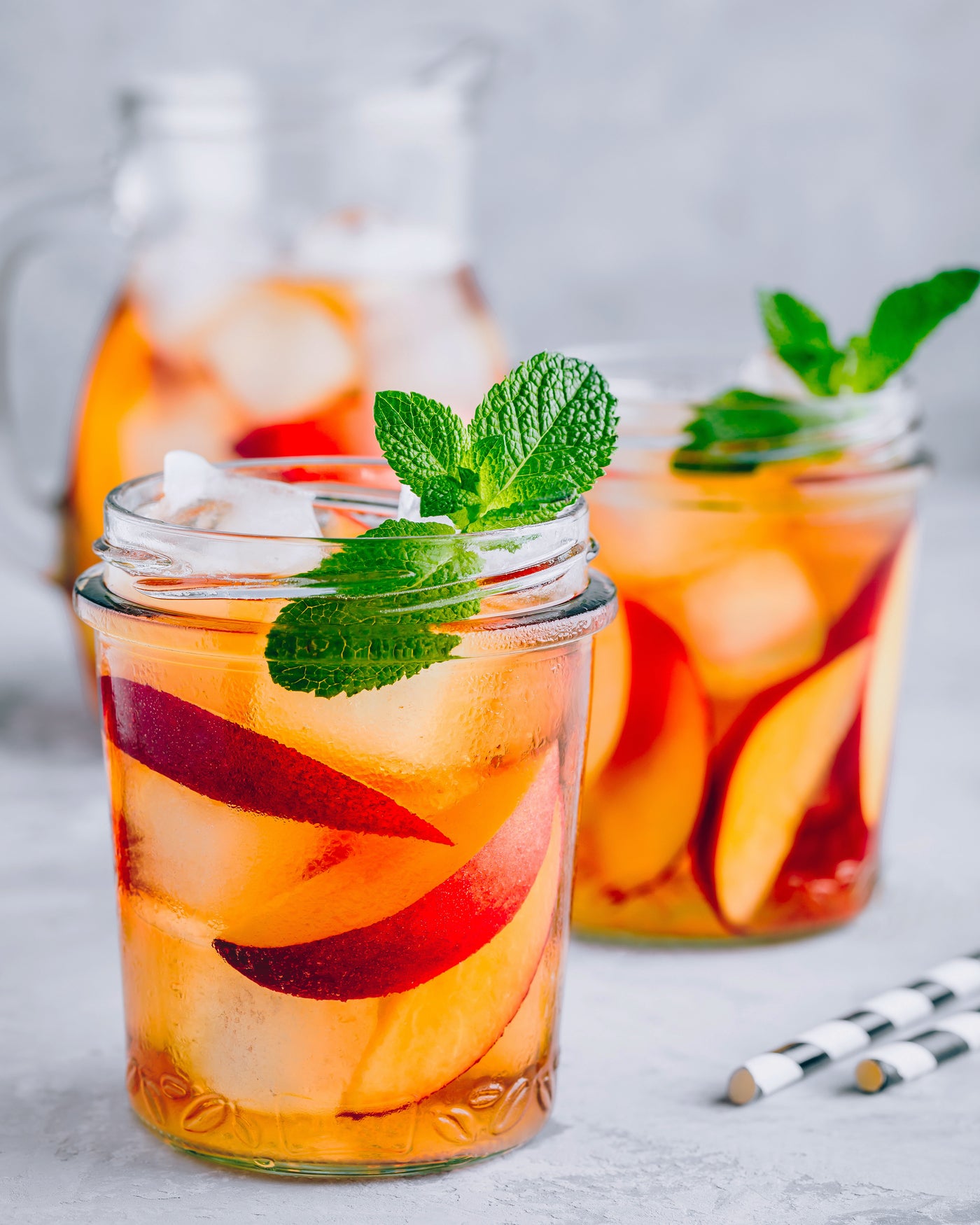 Nectarine Iced Tea