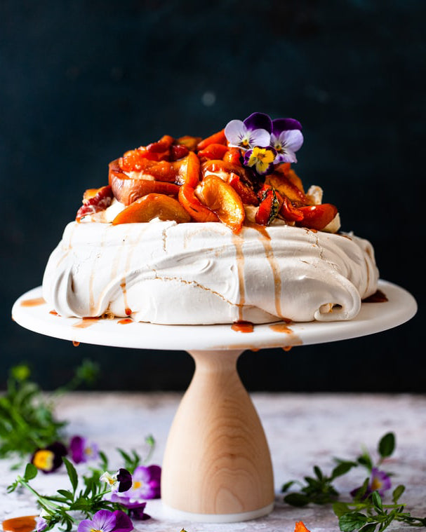 Caramelised Peach Pavlova with Honeycomb