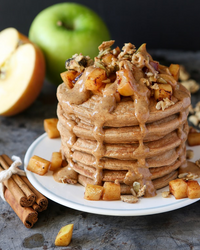 Apple and Cinnamon Pancakes