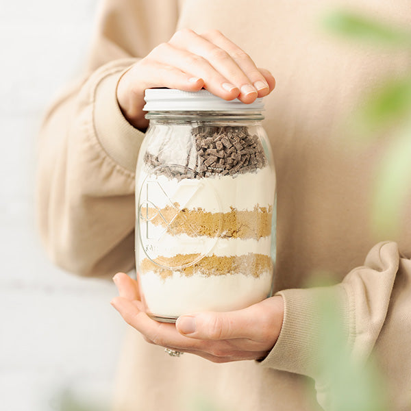 Embossed Preserving Jar 1 Litre