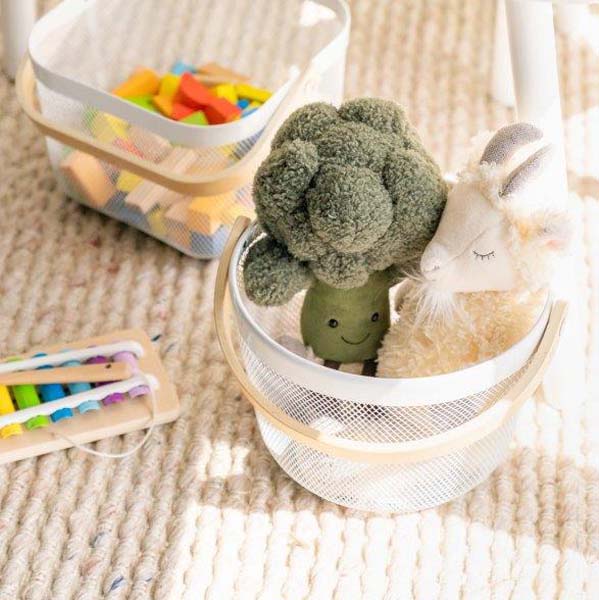 Storage Basket with Wooden Handle Round